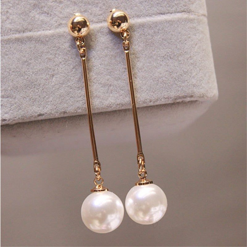 Gold Drop Earrings Emer with Pearl