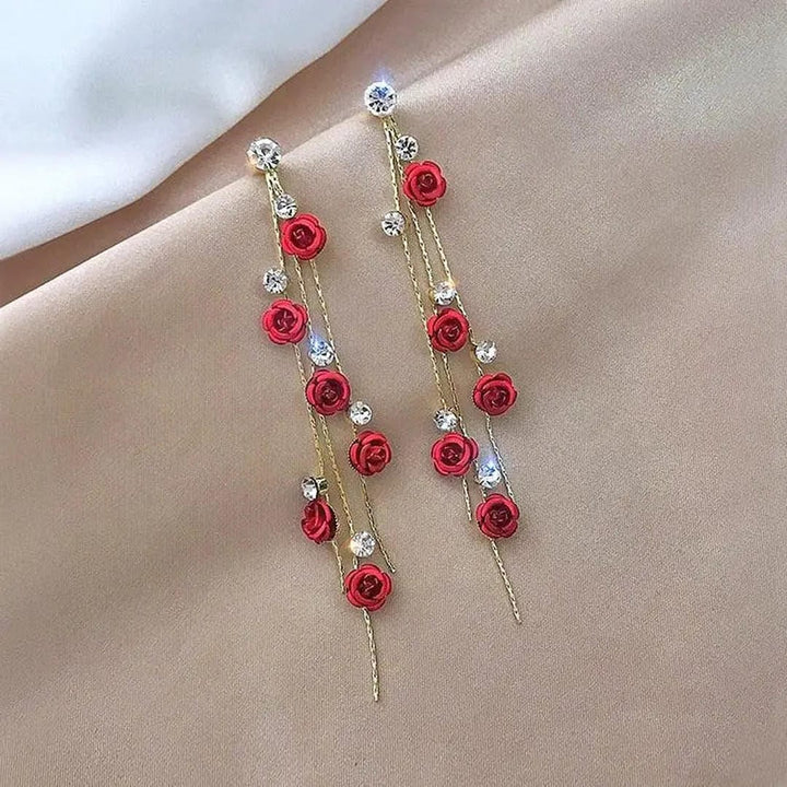Gold Drop Earrings Deirbhile with Red Roses