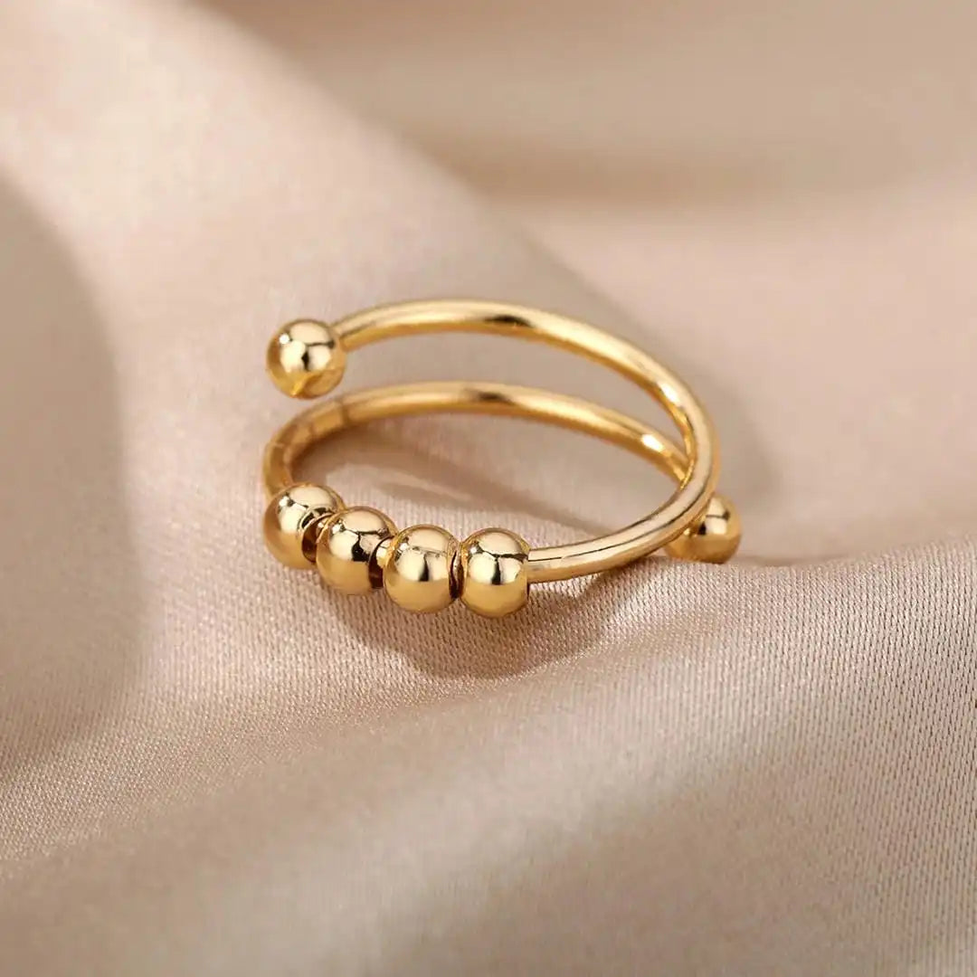 Gold Anxiety Spinner Ring Béibhinn with Fidget Beads