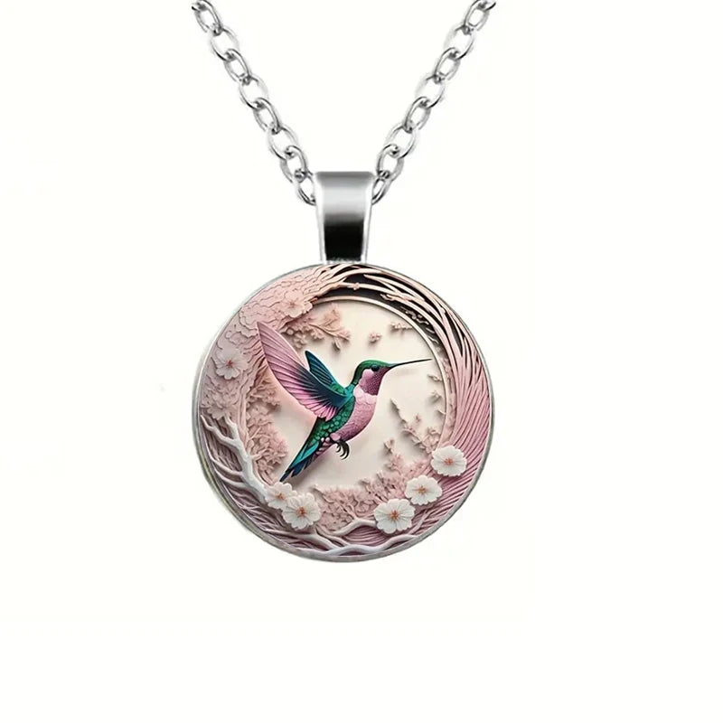 Silver Necklace Gráinne with Hummingbird Motif