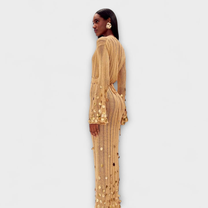 Nova - Goldenes Strick-Maxikleid mit Pailletten