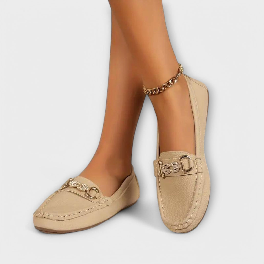 Liesbeth - Schwarze Loafer mit Spange