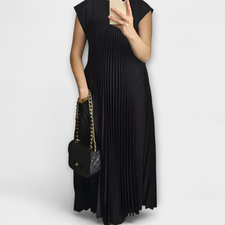 Zairelle - Schwarzes elegantes Plisseekleid
