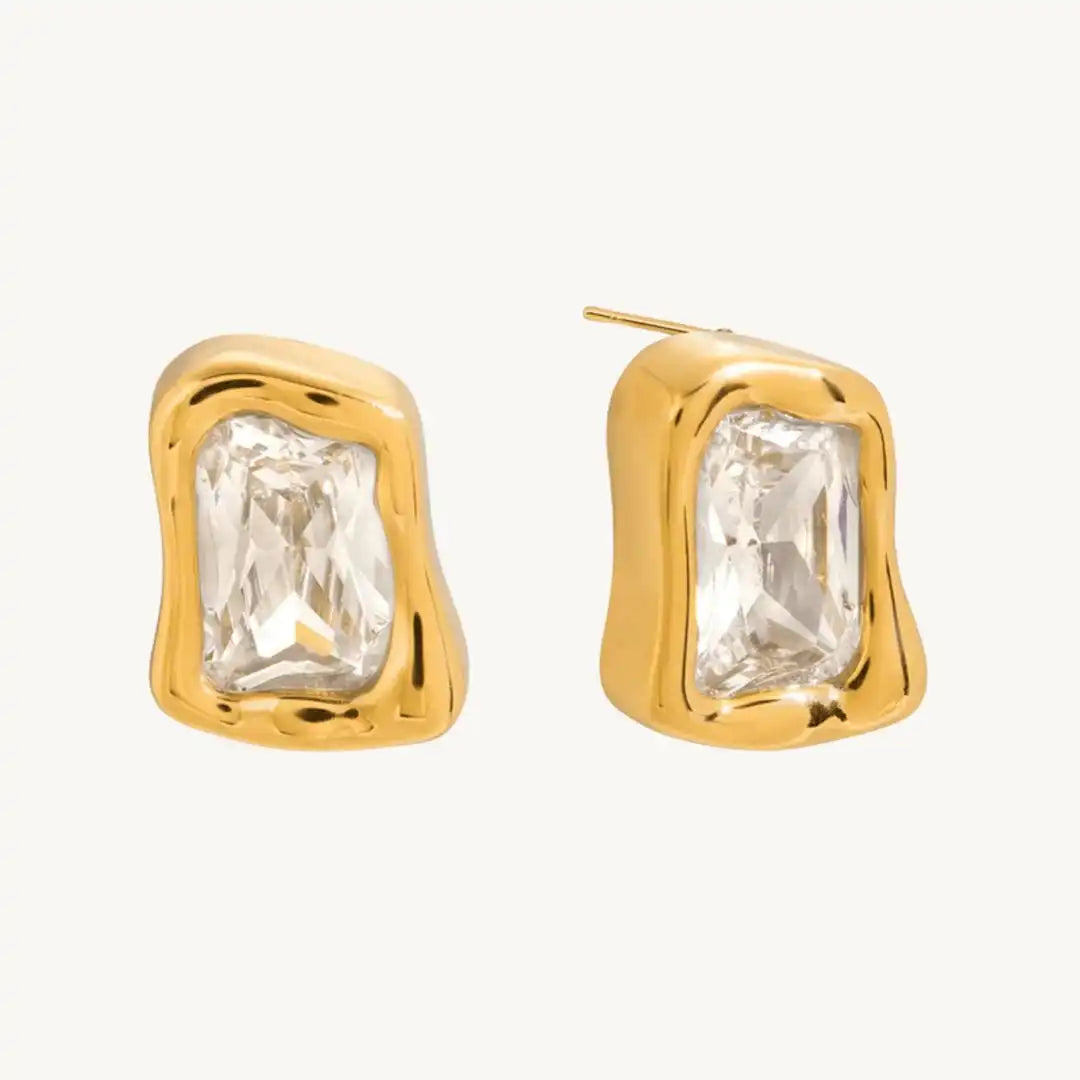 Gold Stud Earrings Clíona with Zirconia