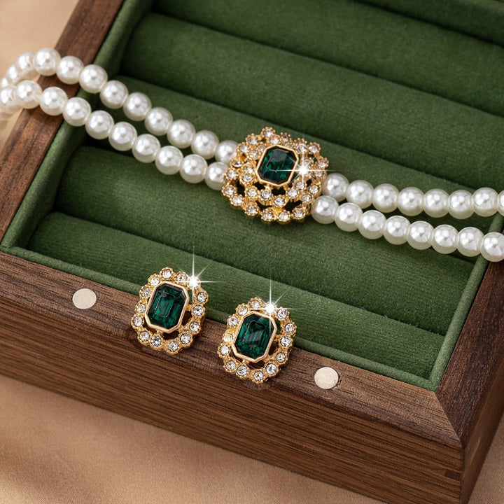 Pearl Necklace and Earrings Set with Emerald and Zirconia