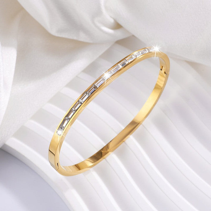 Gold Bangle Clíodhna with Crystal Accents