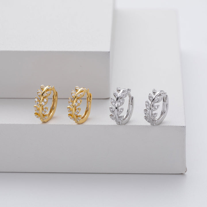 Silver Hoop Earrings Aisling with Laurel Leaf Motif