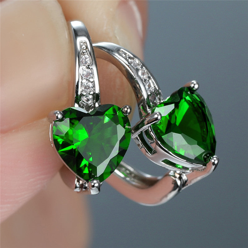 White Gold Drop Earrings Sinéad with Emerald Heart