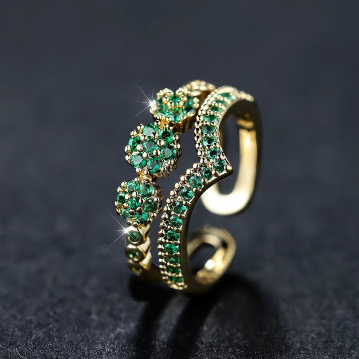 Gold Ring Aoibhinn with Emerald