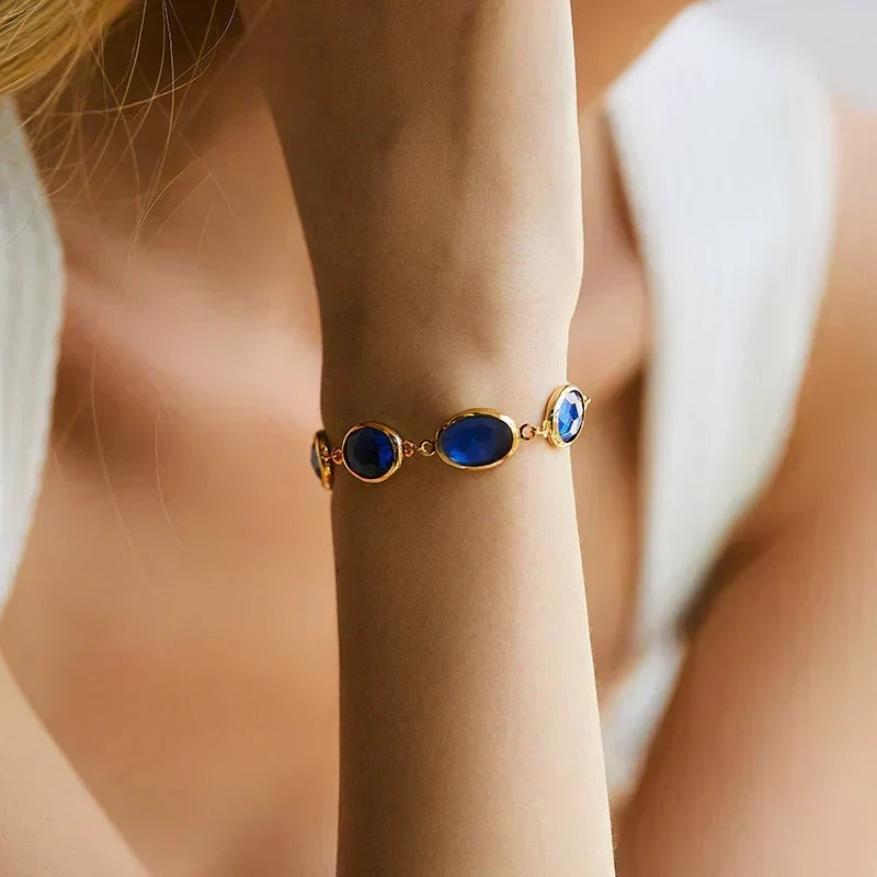 Gold Chain Bracelet Saoirse with Sapphire