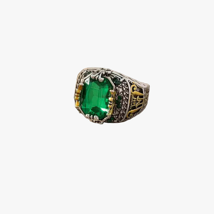 Gold Ring Aisling with Emerald