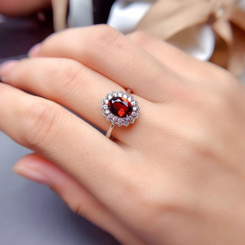 White Gold Ring Saoirse with Ruby