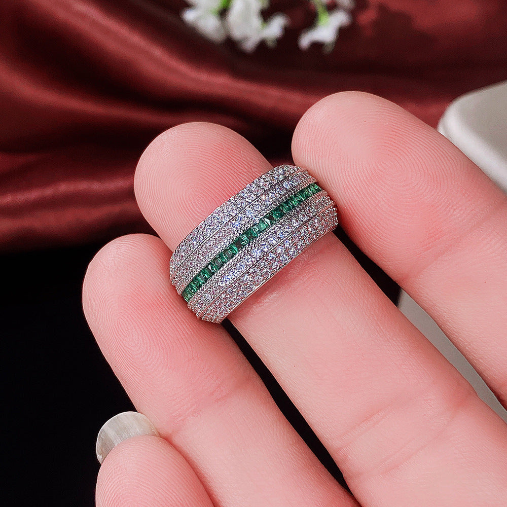 Silver Band Ring Aoibhinn with Emerald