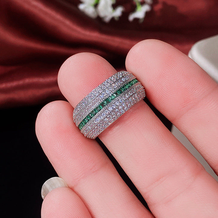 Silver Band Ring Aoibhinn with Emerald