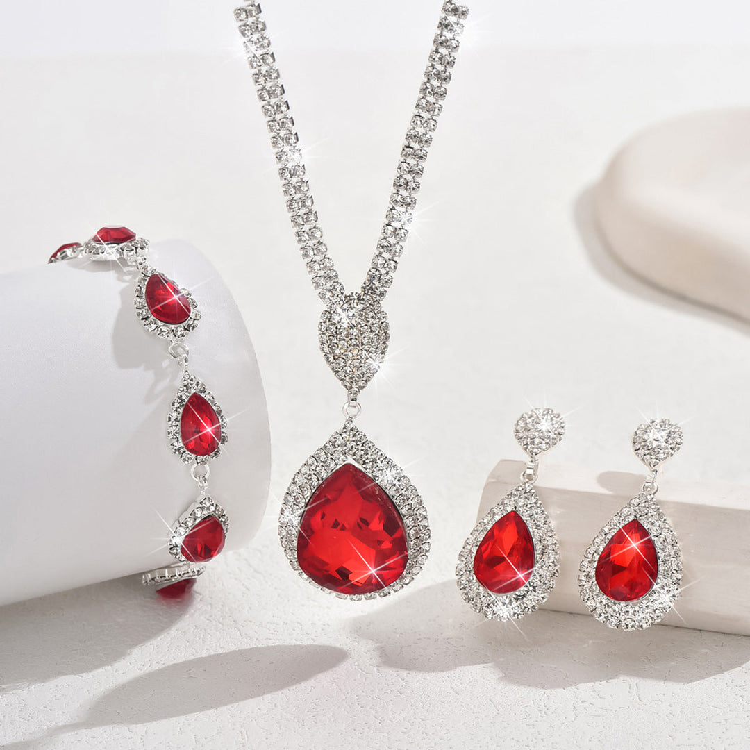 Silver Necklace Róisín with Ruby