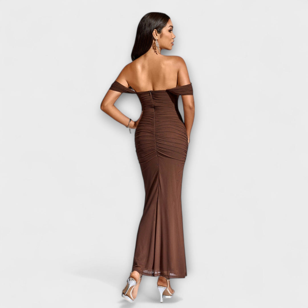 Ione - Braunes Off-Shoulder-Bodycon-Kleid