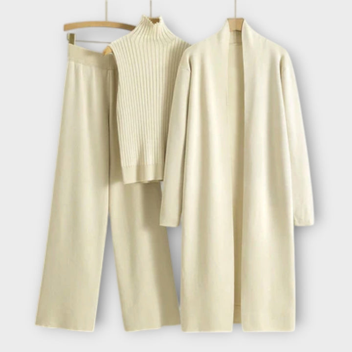 Isabella - Khakifarbenes dreiteiliges Strick-Set