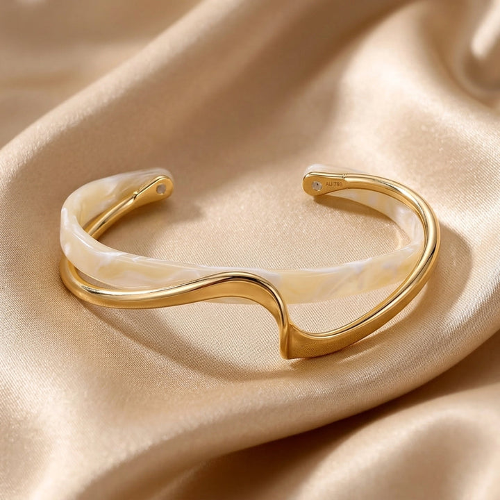 Gold Cuff Bracelet Róisín with Opal