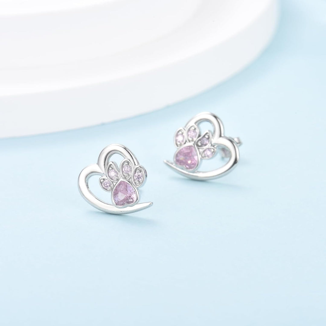 Silver Stud Earrings Órlaith with Heart and Paw