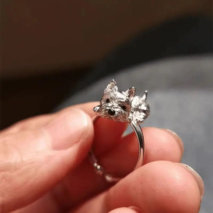 Silver Adjustable Ring Dáiríne with Dog Motif