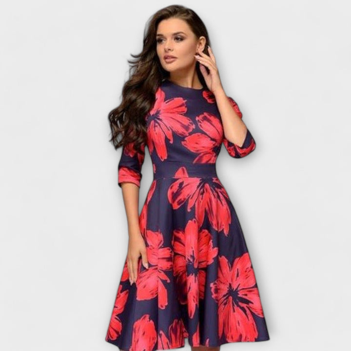 Retrozo - Cremefarbenes knielanges Kleid mit Blüten