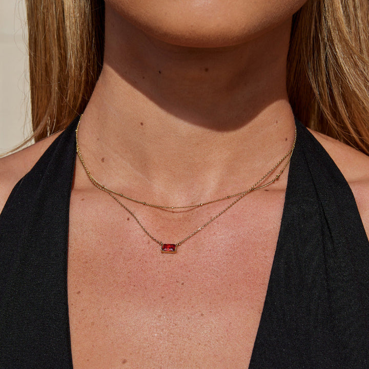 Gold Necklace Niamh with Baguette Ruby