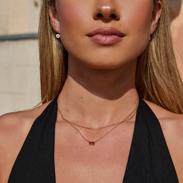 Gold Necklace Niamh with Baguette Ruby