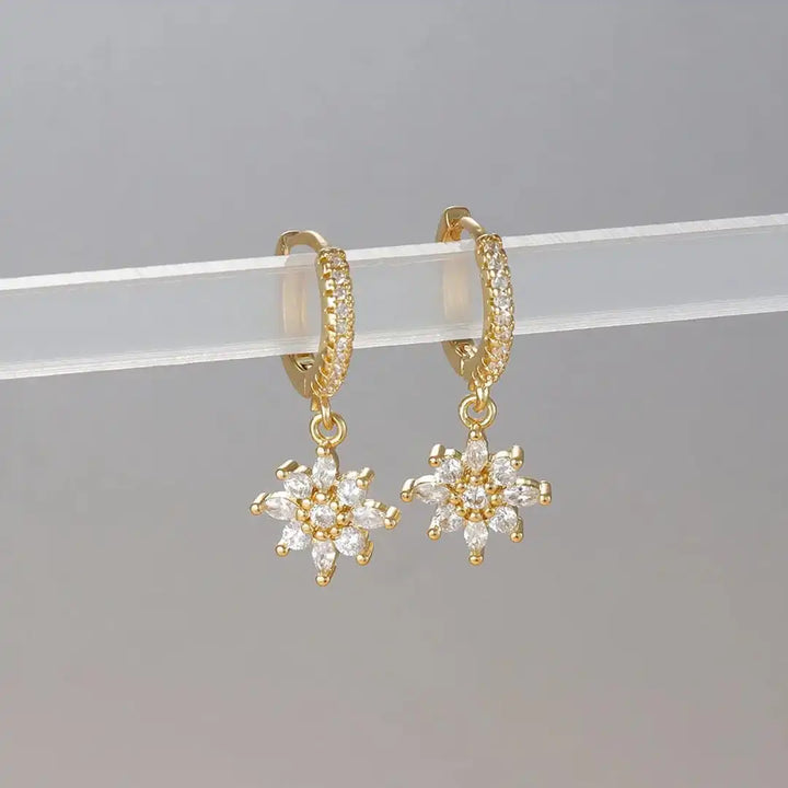 Gold Drop Earrings Áine with Crystal Snowflake