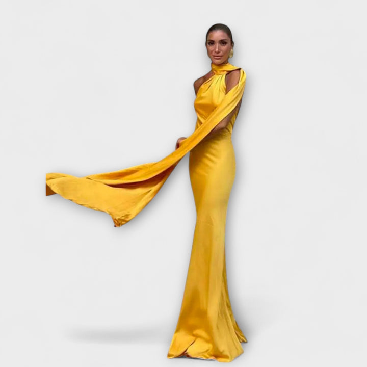 Schickes orangefarbenes Off-Shoulder-Halter-Maxikleid