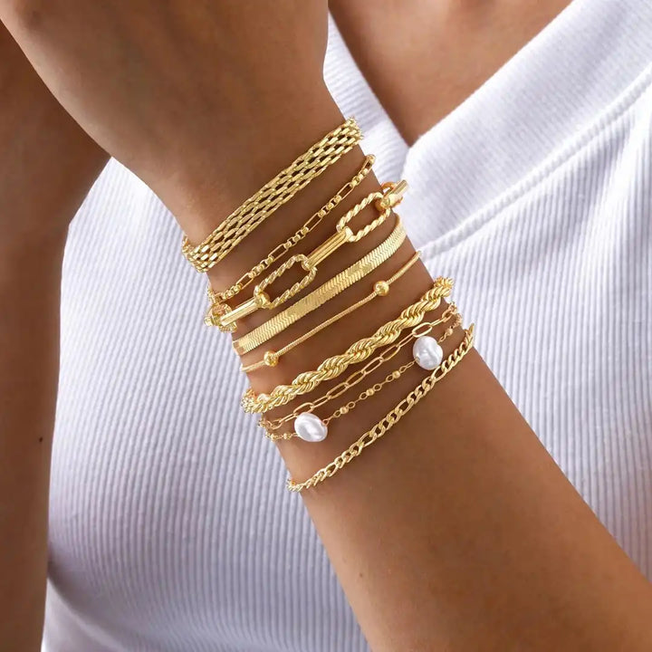 Gold Chain Bracelet Set Síle with Pearls