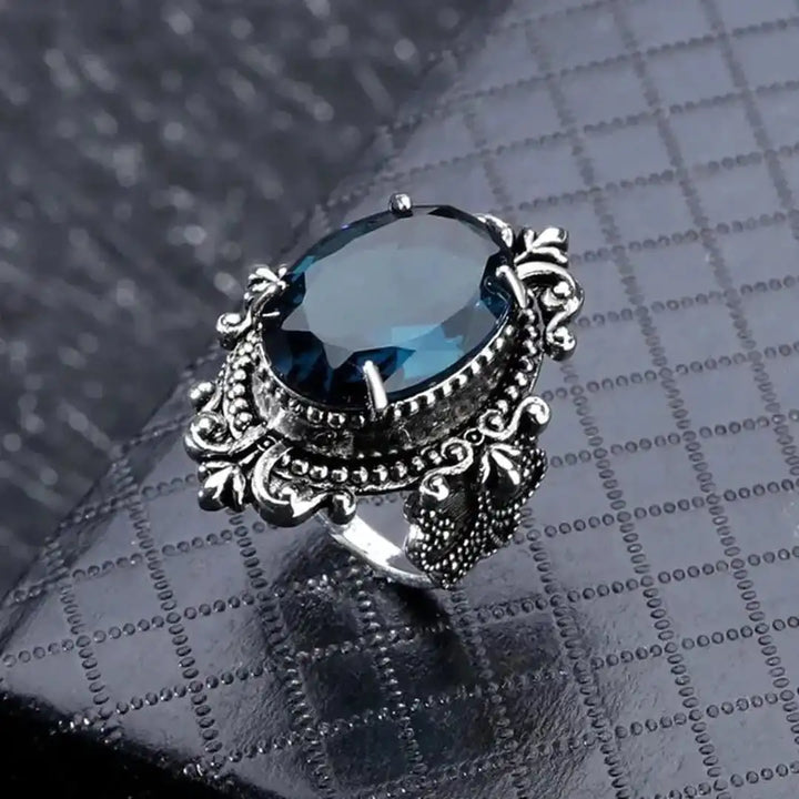 Silver Ring Bláthnaid with Blue Zircon