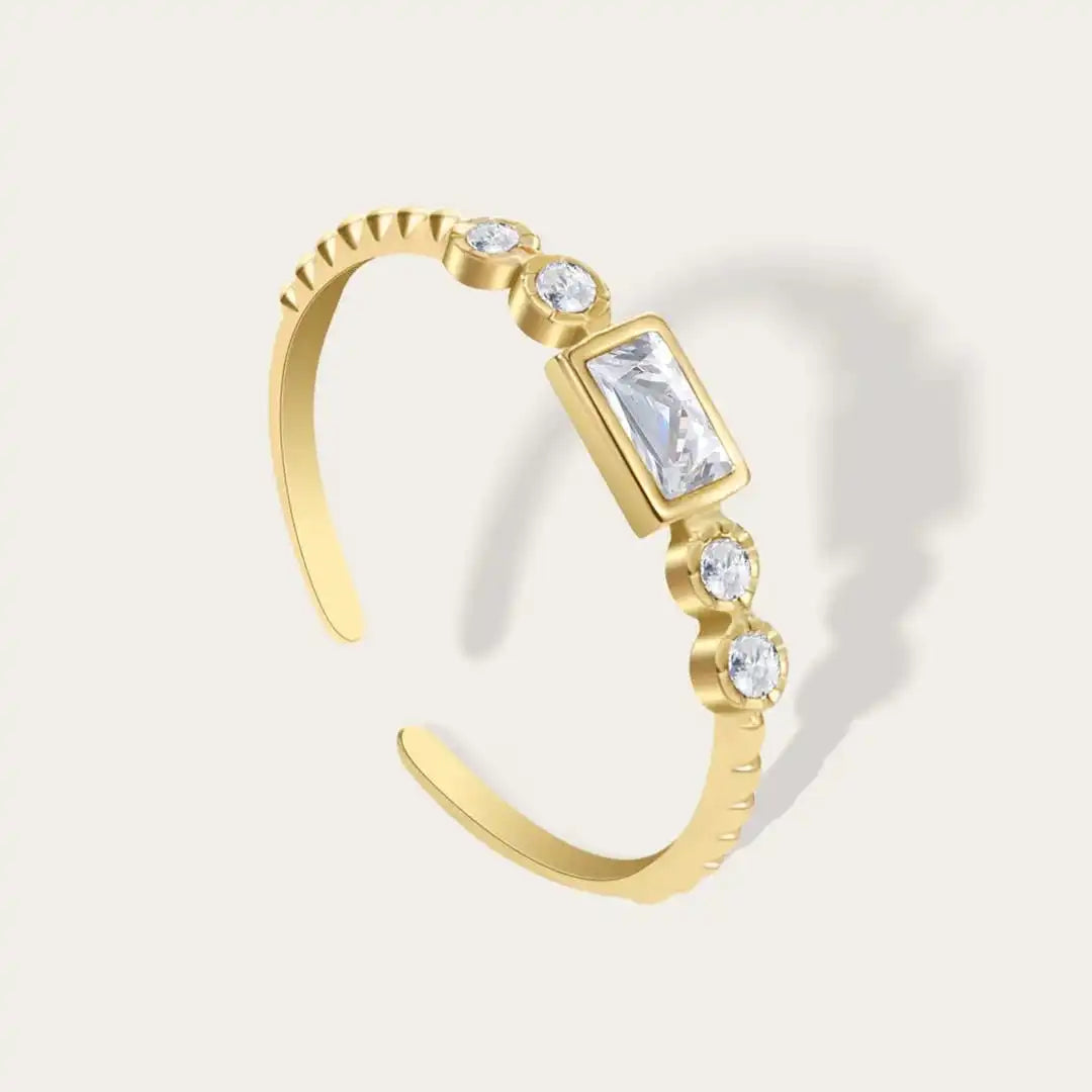 Gold Open Ring Áine with Baguette Crystal