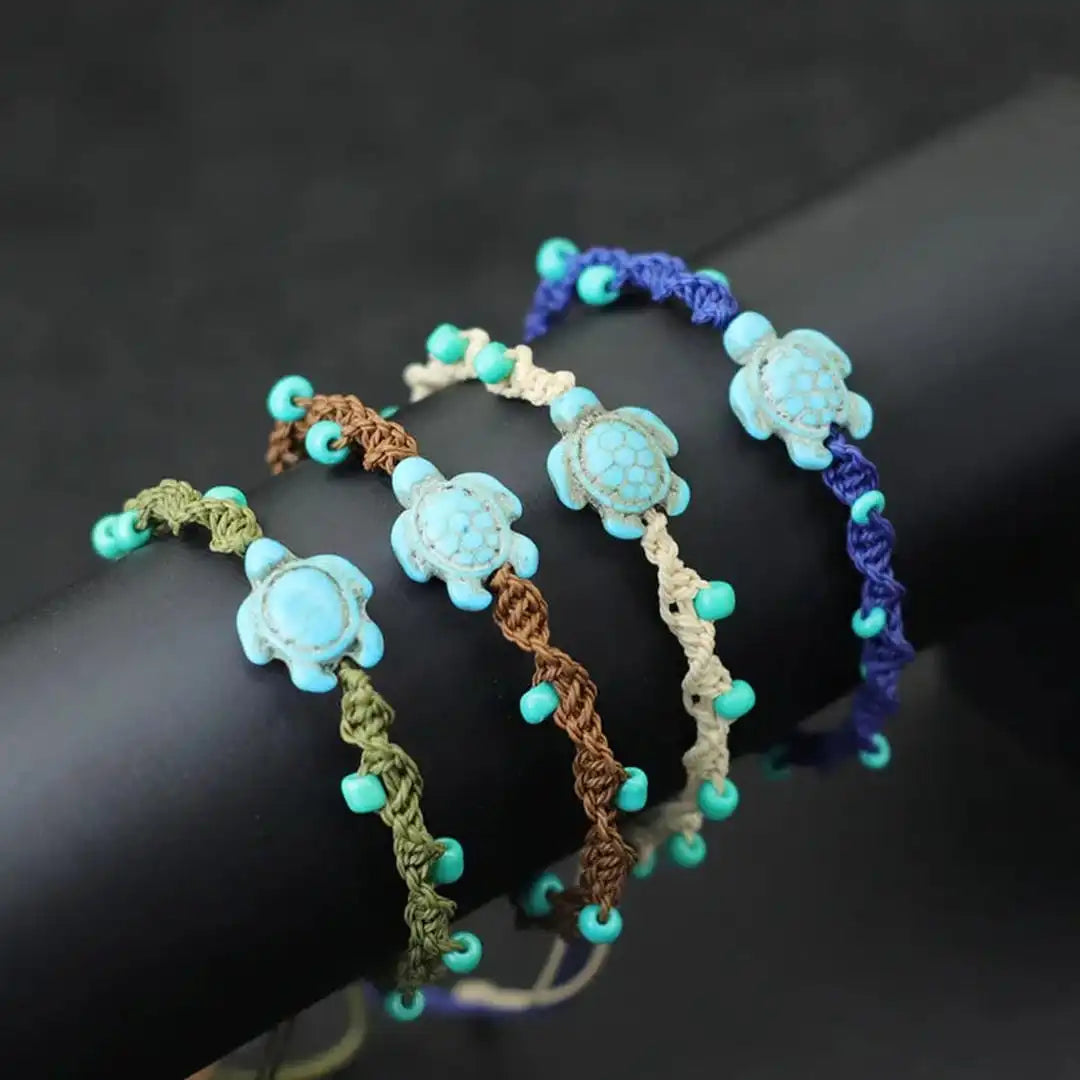 Green Cord Bracelet Fionnuala with Turquoise Turtle