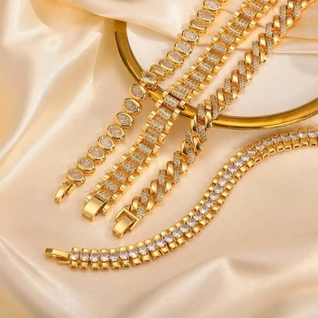 Gold Zirconia Bracelet Set Áine