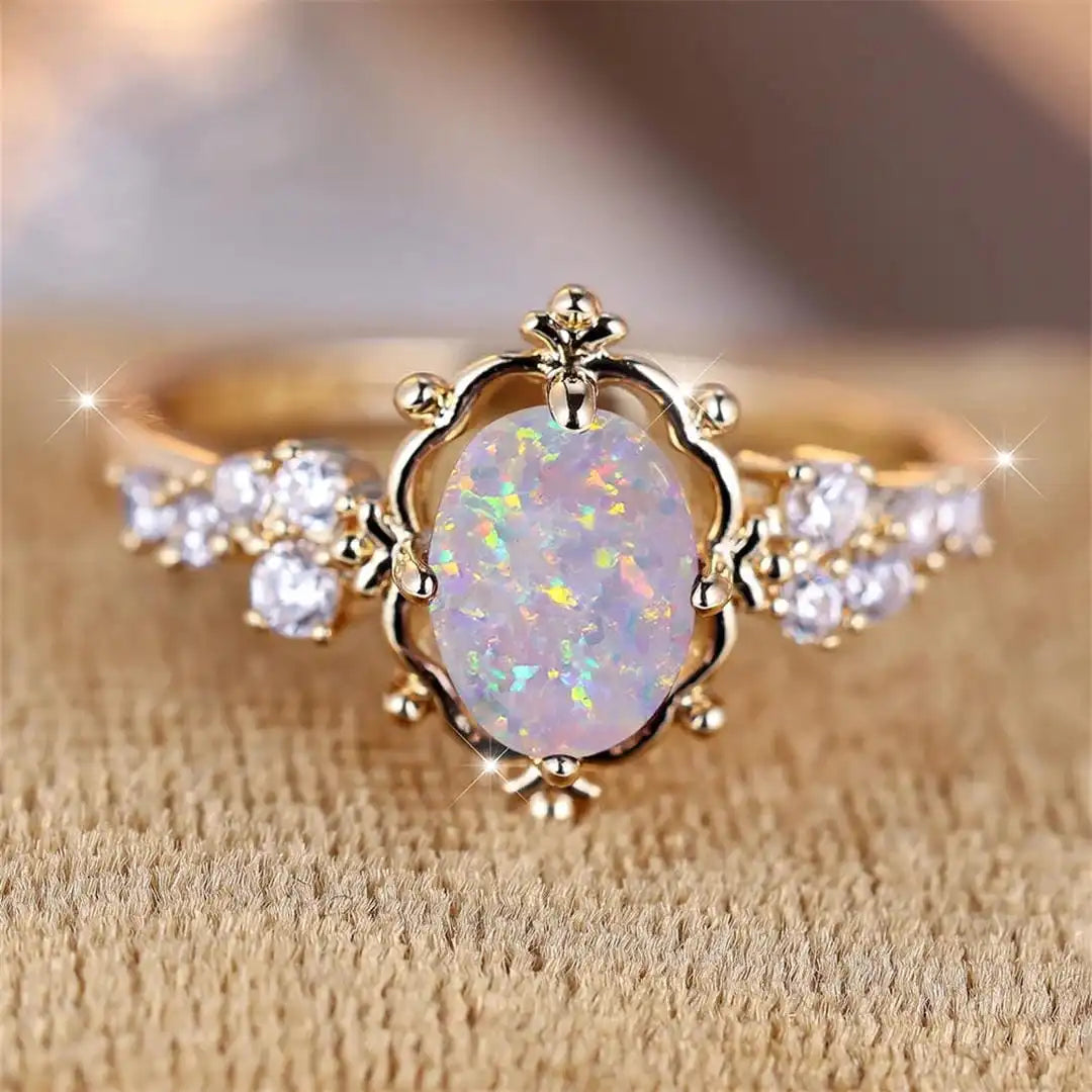 Gold Ring Siobhán with Opal