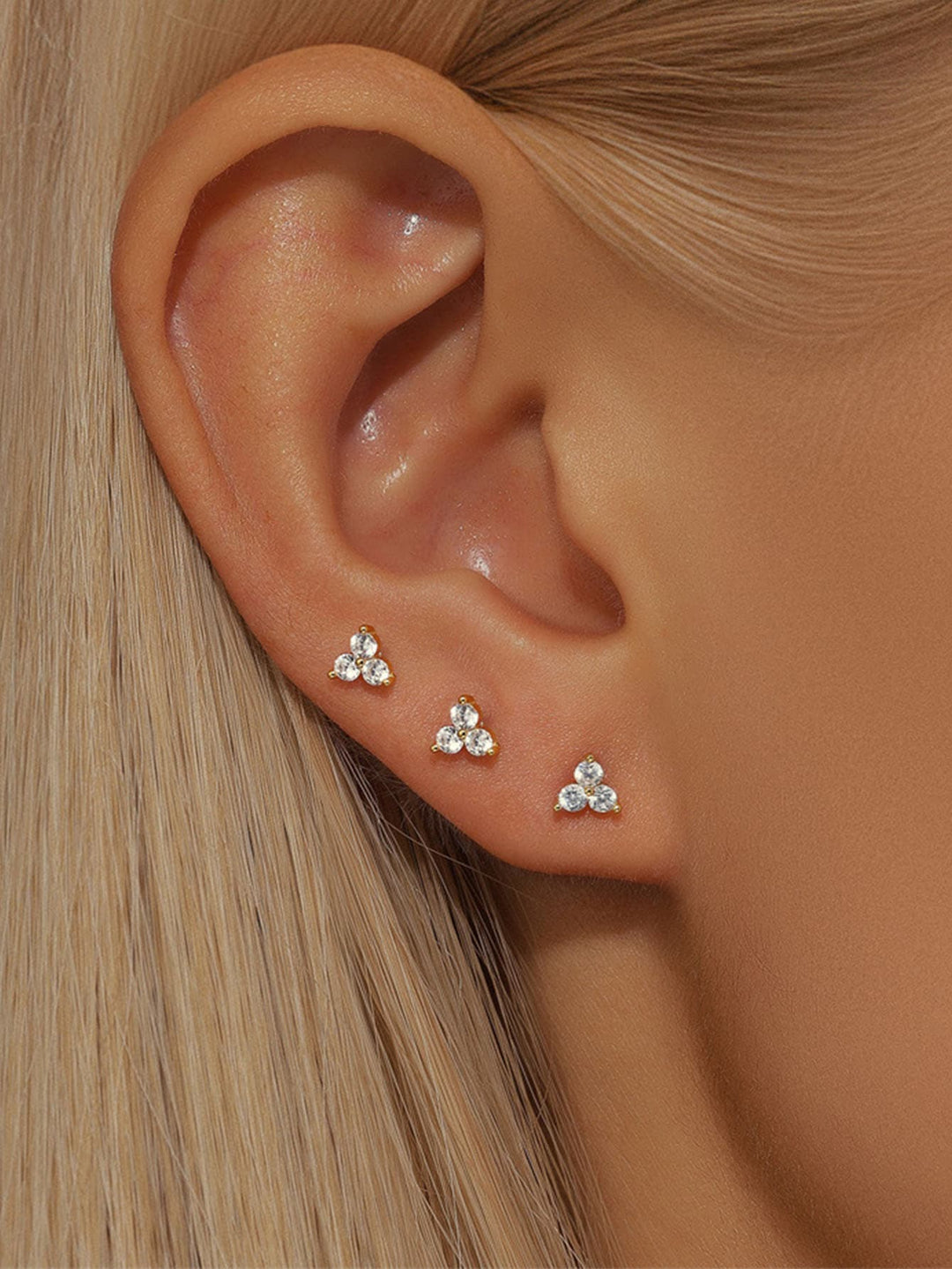 Gold Stud Earrings Fionnuala with Crystal Trio