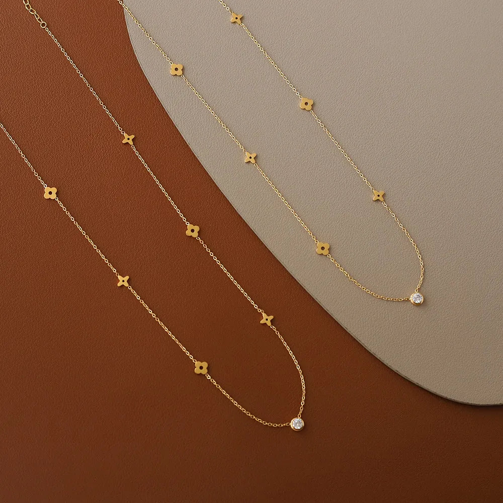 Gold Necklace Emer with Flowers and Zirconia