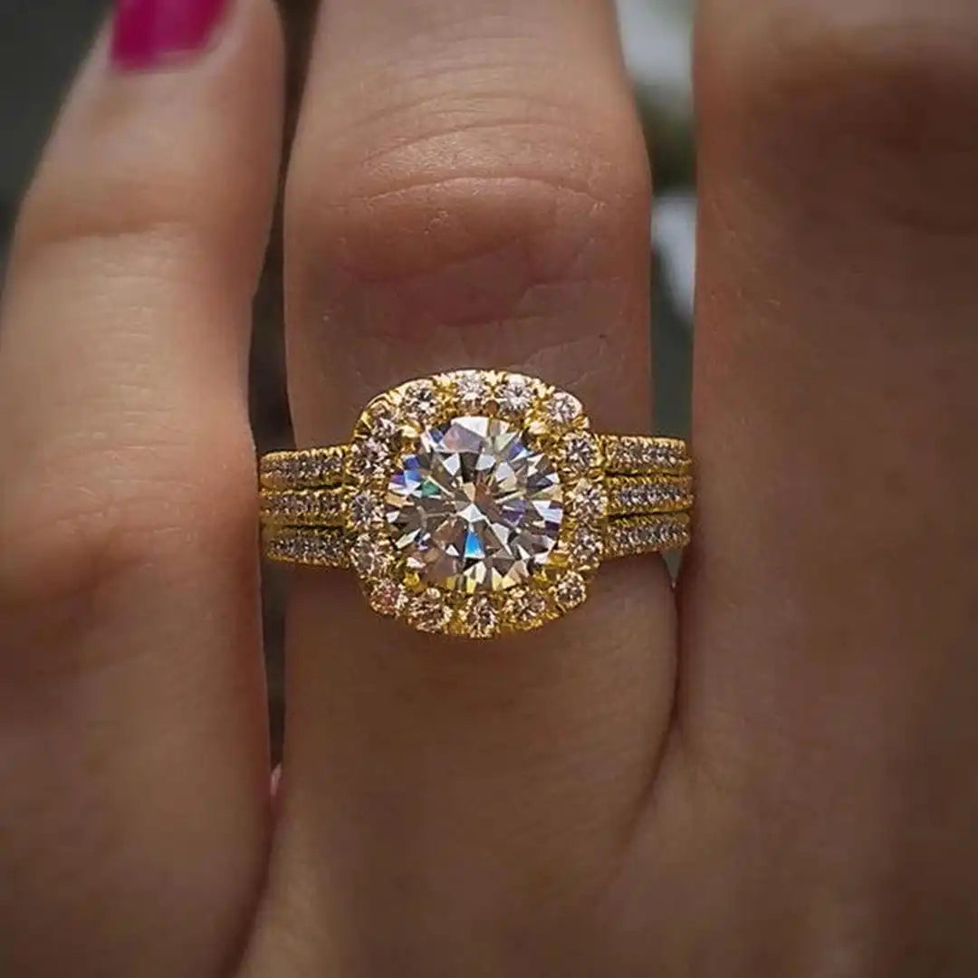 Silver Ring Róisín with Crystal Halo