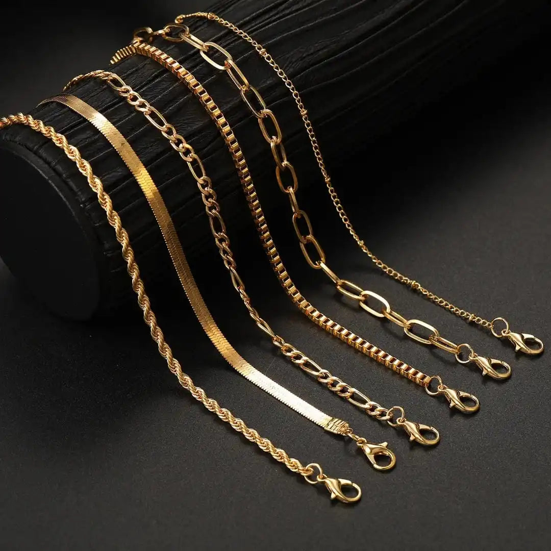 Gold Chain Bracelet Set Nóra