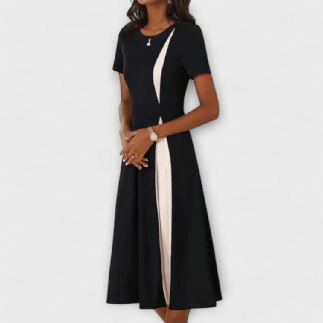 Hanne - Schwarz-weisses Midikleid mit Farbblock