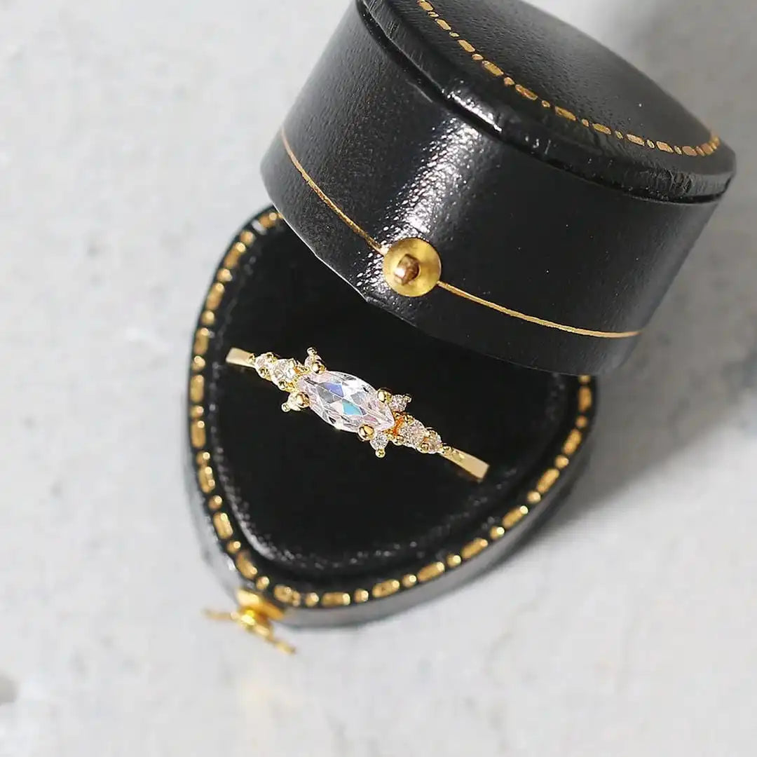 Gold Ring Set Fiadh with Zirconia