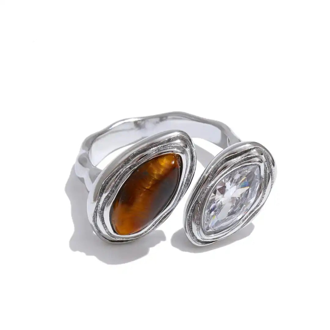 Gold Bypass Ring Sinéad with Tiger's Eye