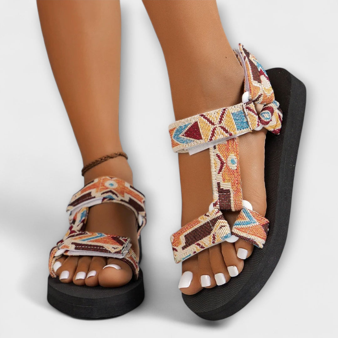 Hildrun - Ethno-Sandalen mit Knöchelriemen