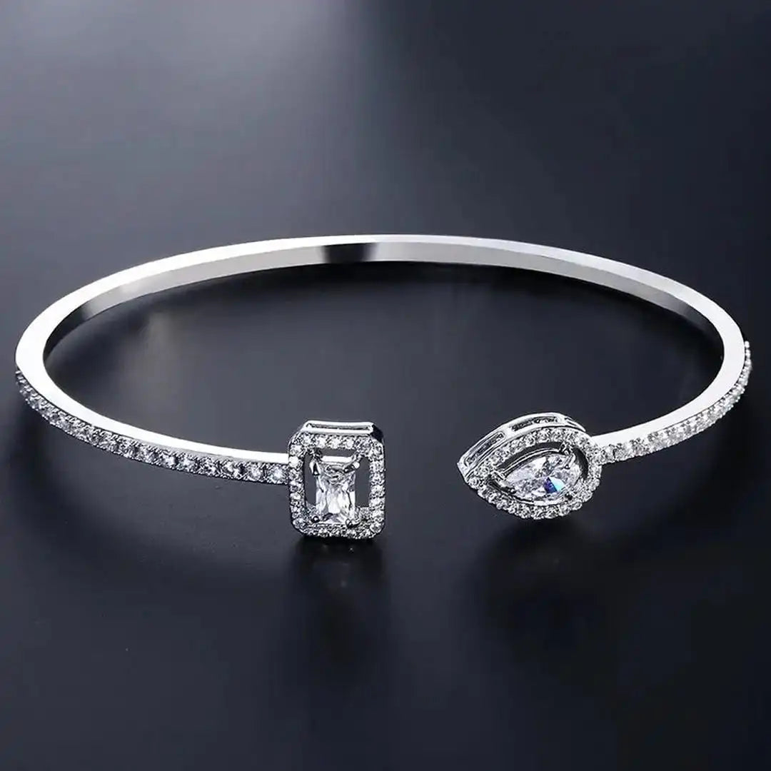 Gold Cuff Bracelet Sadhbh with Zirconia