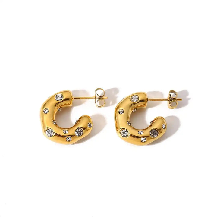 Gold Hoop Earrings Clíodhna with Pearls and Crystals