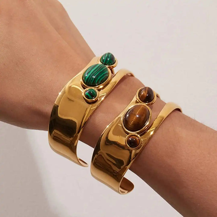 Gold Ring Dervla with Pearls
