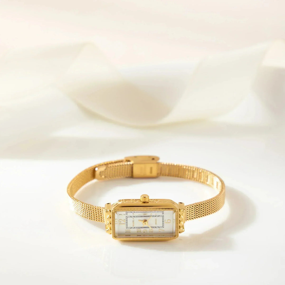 Gold Watch Eithne with Rectangular Case and Mesh Strap