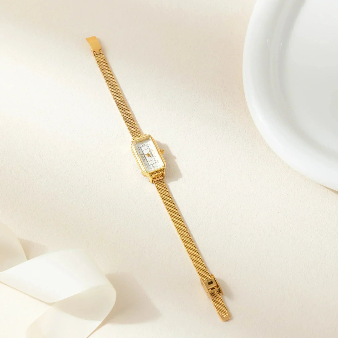 Gold Watch Eithne with Rectangular Case and Mesh Strap