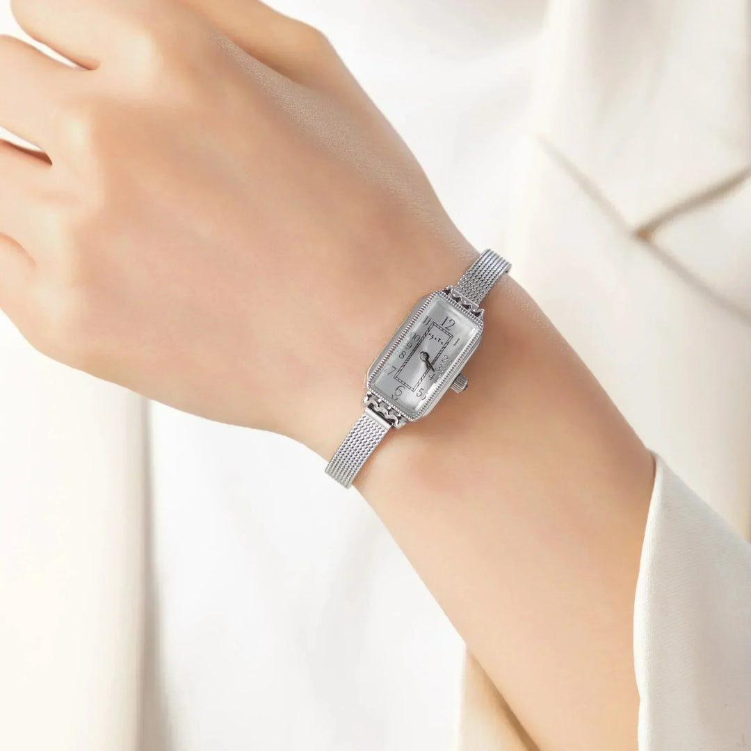 Gold Watch Eithne with Rectangular Case and Mesh Strap