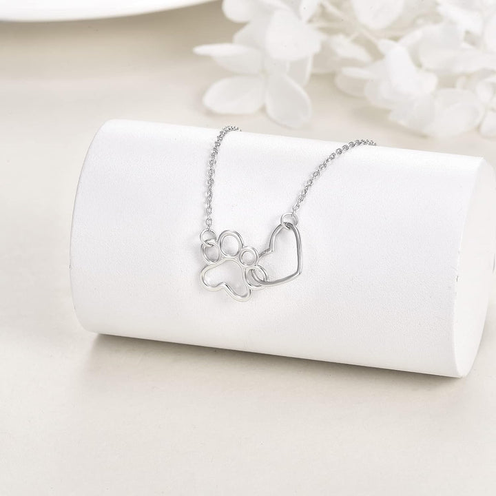 Silver Necklace Nóra with Paw Print and Heart